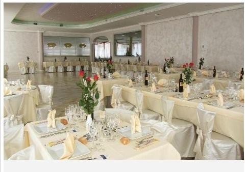רוצאנו Hotel Ristorante Sbranetta מראה חיצוני תמונה